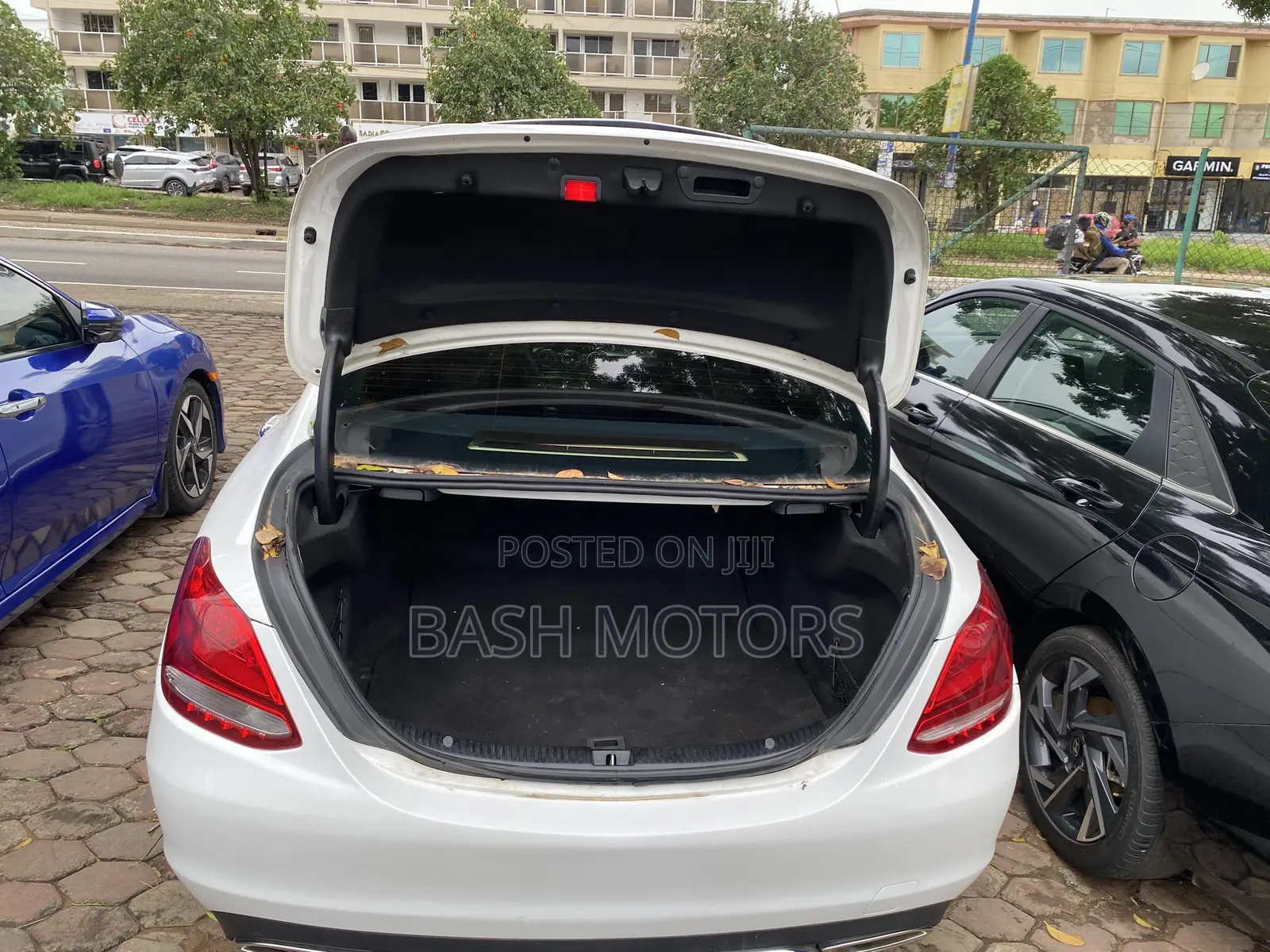 Mercedes-Benz C300 2016 White