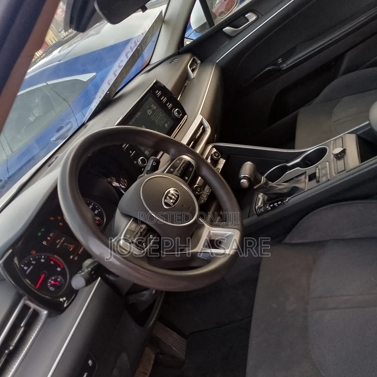 Kia K5 LXS 2022 White