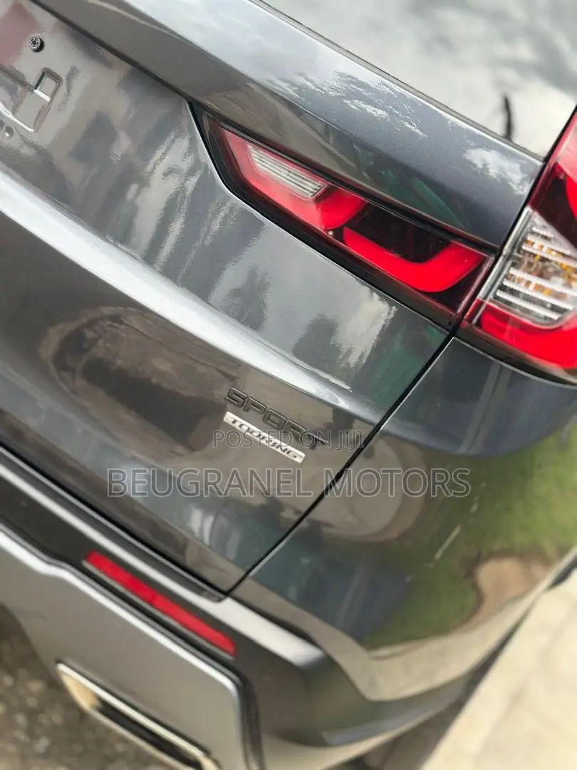 Honda CR-V Hybrid Sport Touring AWD 2025 Gray