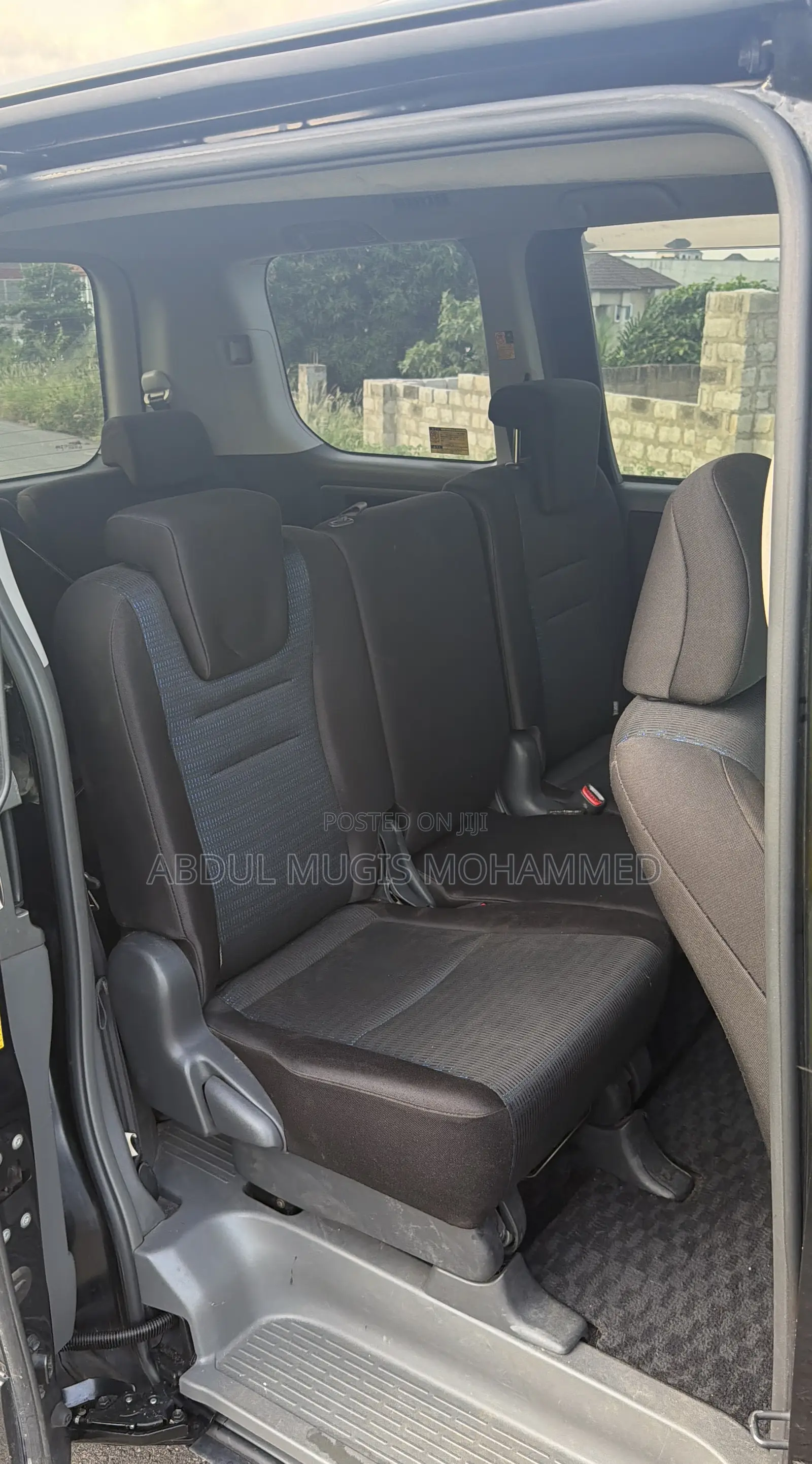 Toyota Voxy 2010 Black
