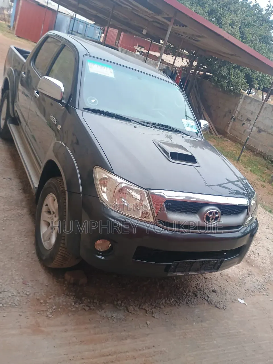 Toyota Hilux 2011 Black