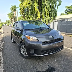 Scion xD Base 2012 Gray