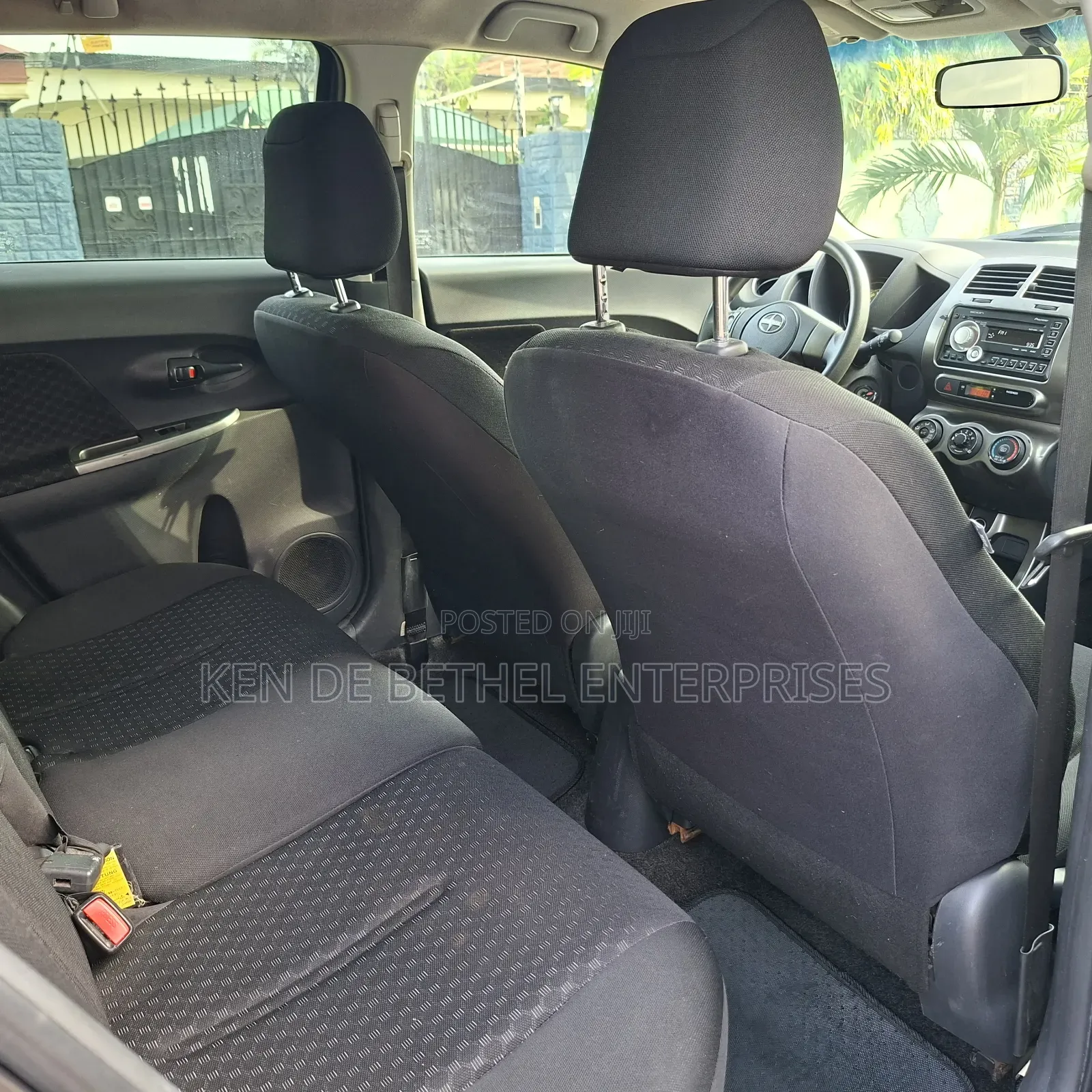 Scion xD Base 2012 Gray