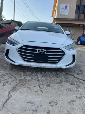 Hyundai Elantra SE 2018 White