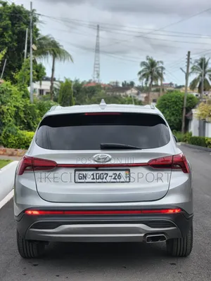 Hyundai Santa Fe SE 2021 Silver