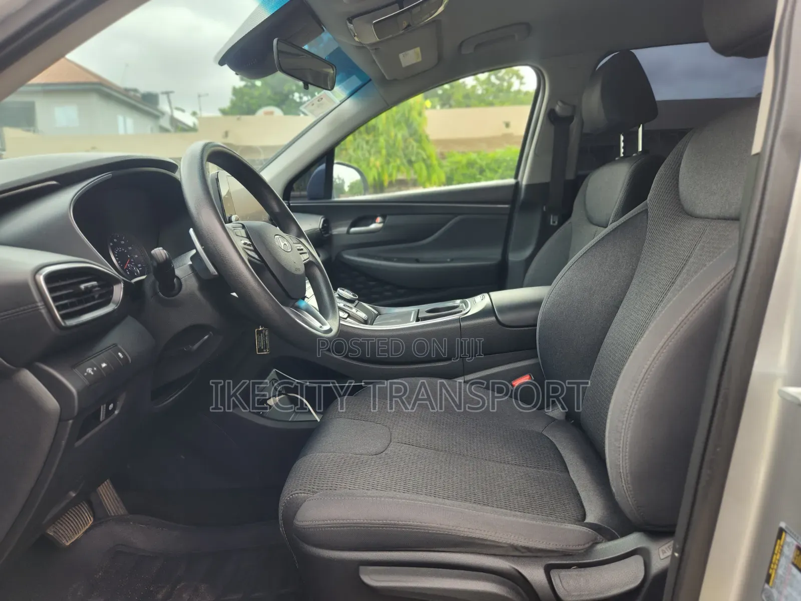 Hyundai Santa Fe SE 2021 Silver