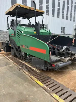 Asphalt Paver