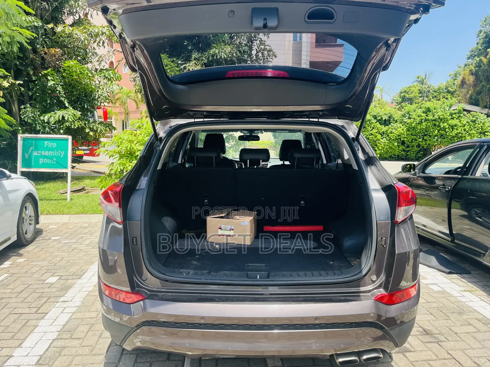 Hyundai Tucson Limited AWD 2016 Brown