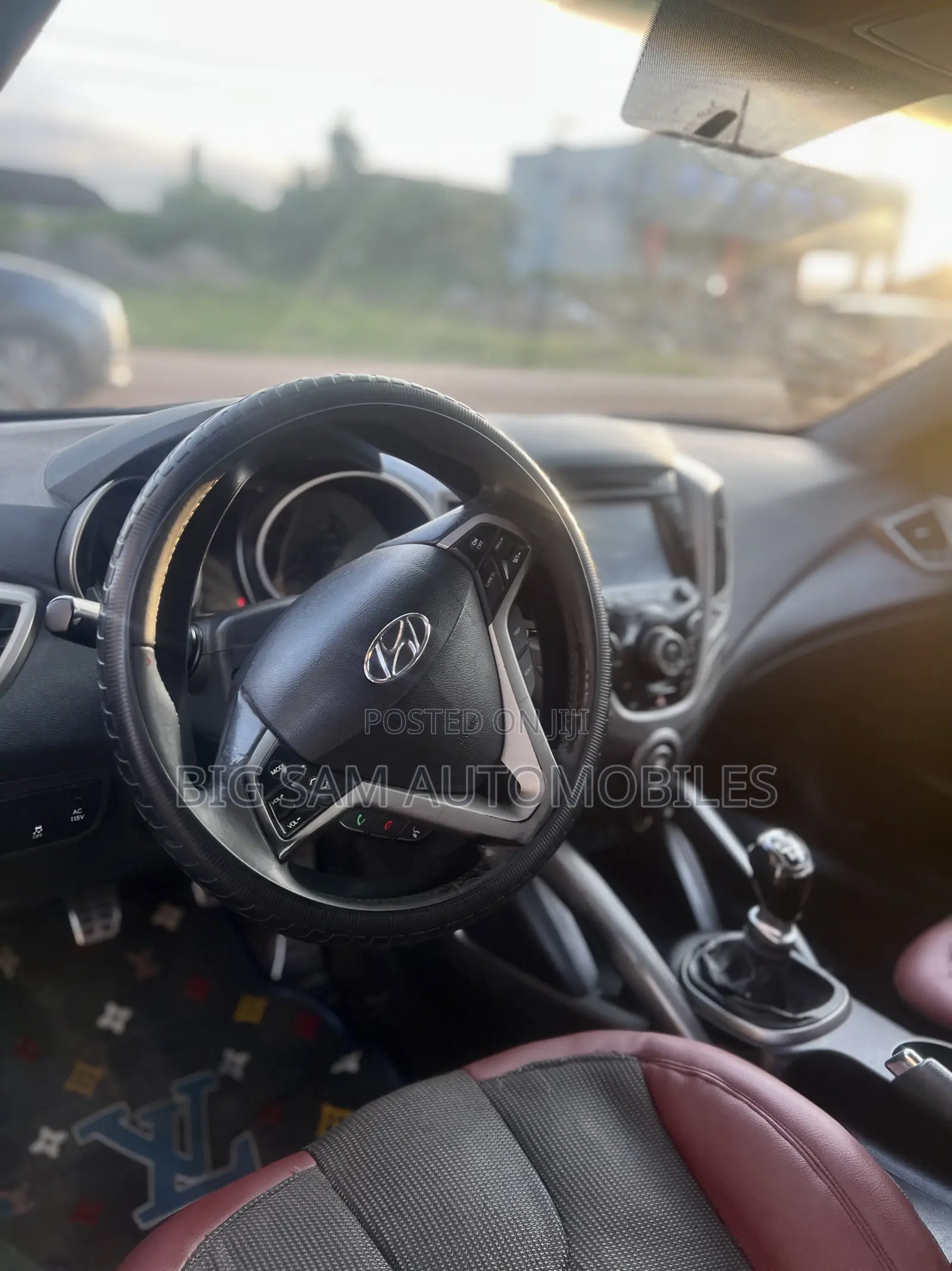 Hyundai Veloster Veloster (Standard) 2013 White