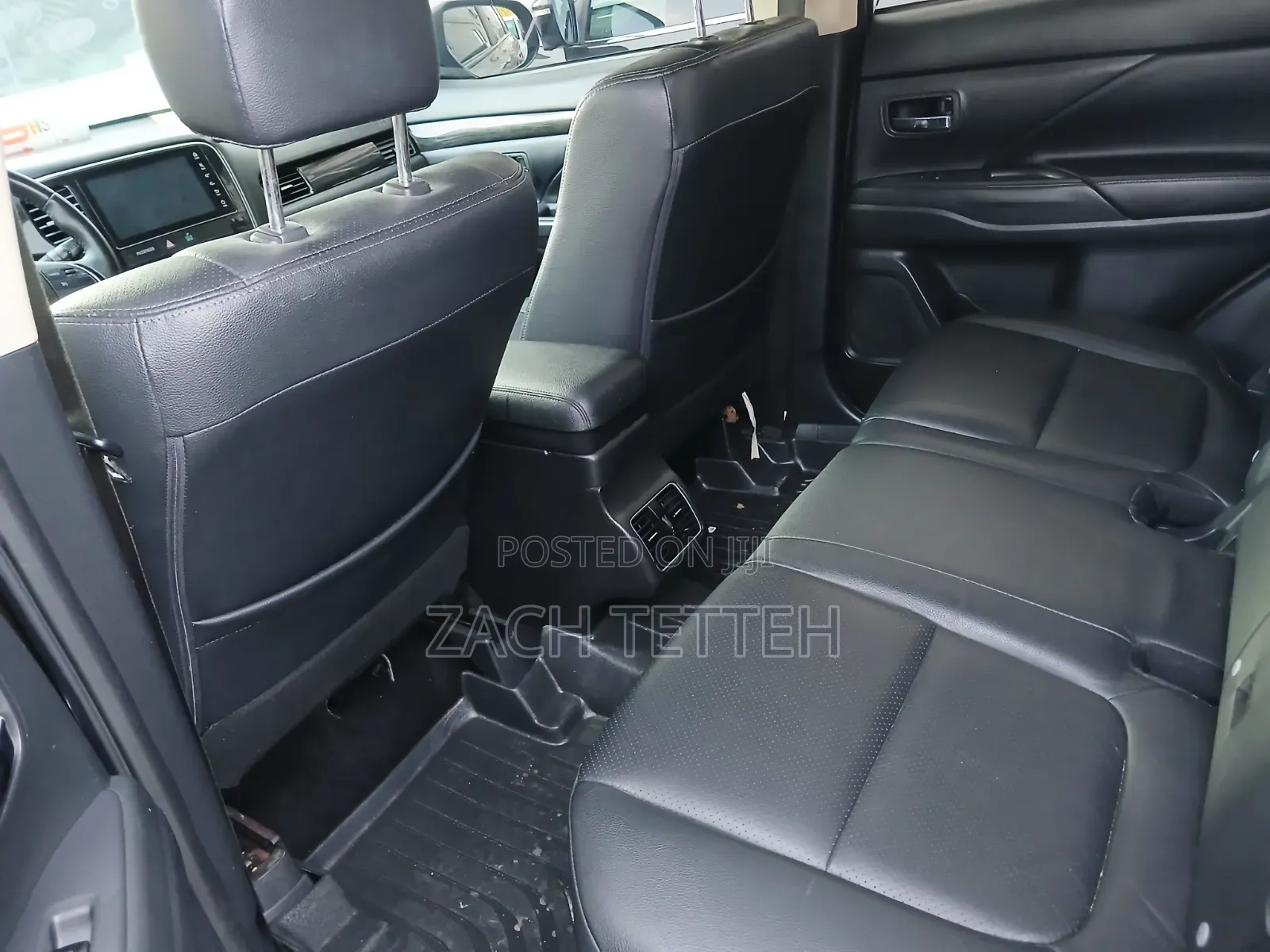 Mitsubishi Outlander 2020 Brown