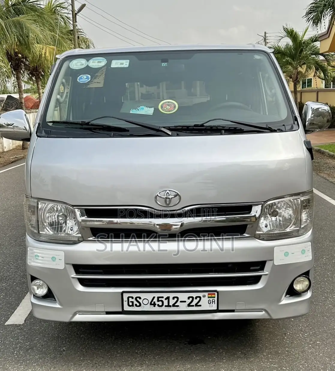 Toyota HiAce 2010 Silver