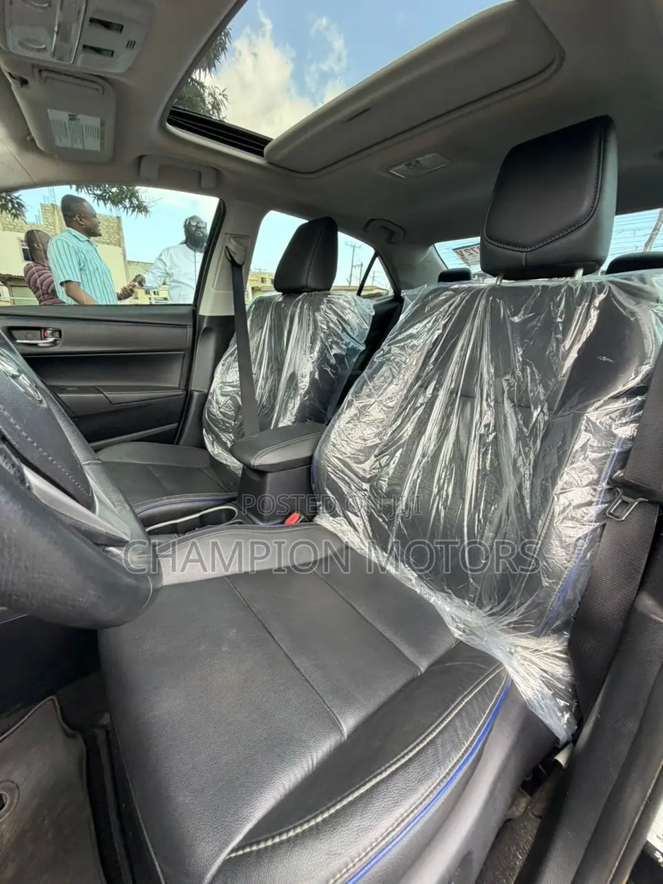 Toyota Corolla XSE (1.8L 4cyl 2A) 2018 Black