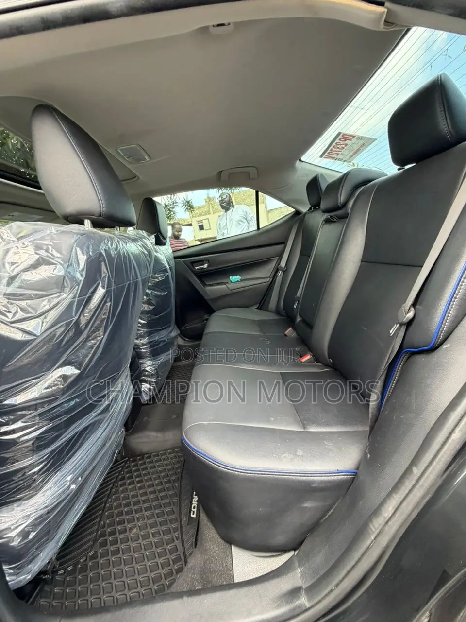 Toyota Corolla XSE (1.8L 4cyl 2A) 2018 Black