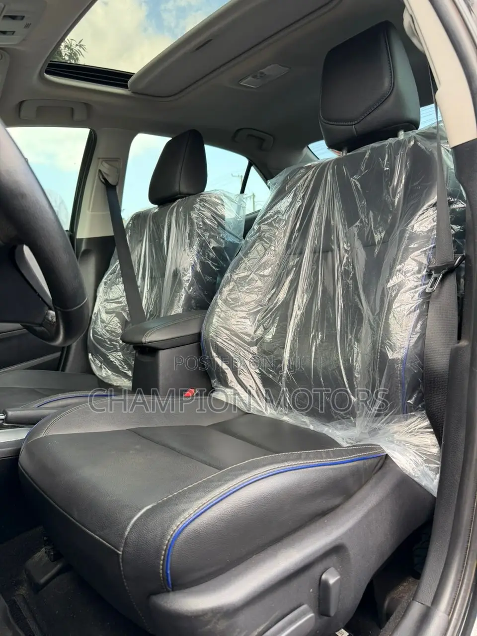 Toyota Corolla XSE (1.8L 4cyl 2A) 2018 Black