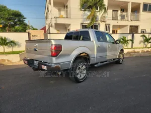 Ford F-150 Lariat 4dr SuperCab 8 ft. LB (2.7L 6cyl Turbo 6A) 2015