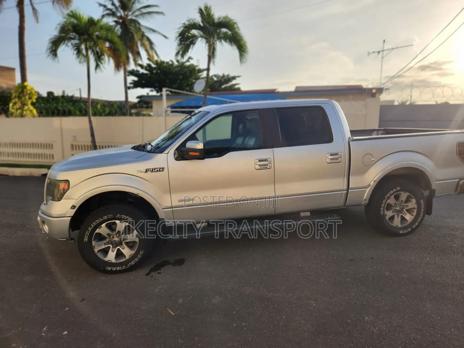 Ford F-150 Lariat 4dr SuperCab 8 ft. LB (2.7L 6cyl Turbo 6A) 2015