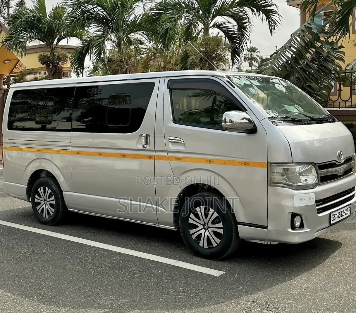 Toyota HiAce 2010 Silver