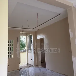 3bdrm House in Helena Estate Agency, Overhead for rent