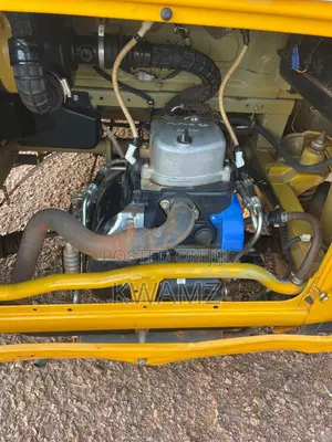 Bajaj RE 2025 Yellow