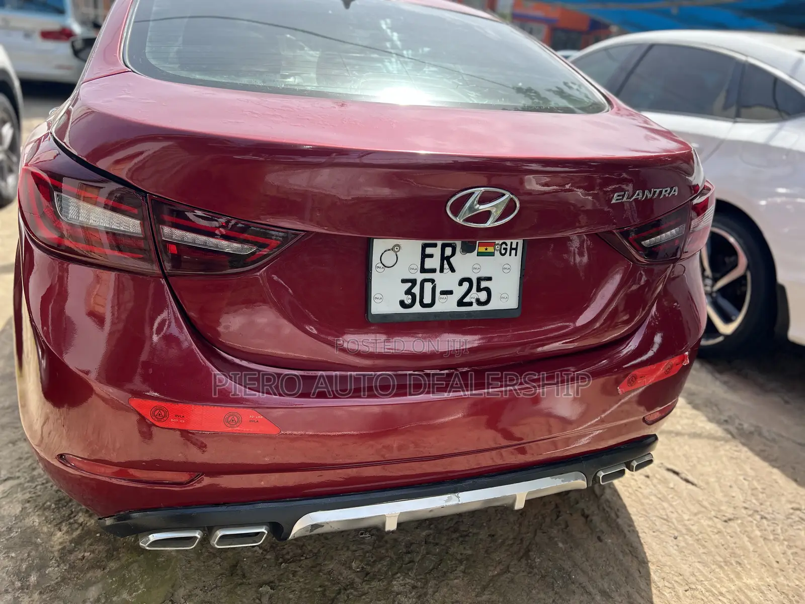 Hyundai Elantra 2014 Red