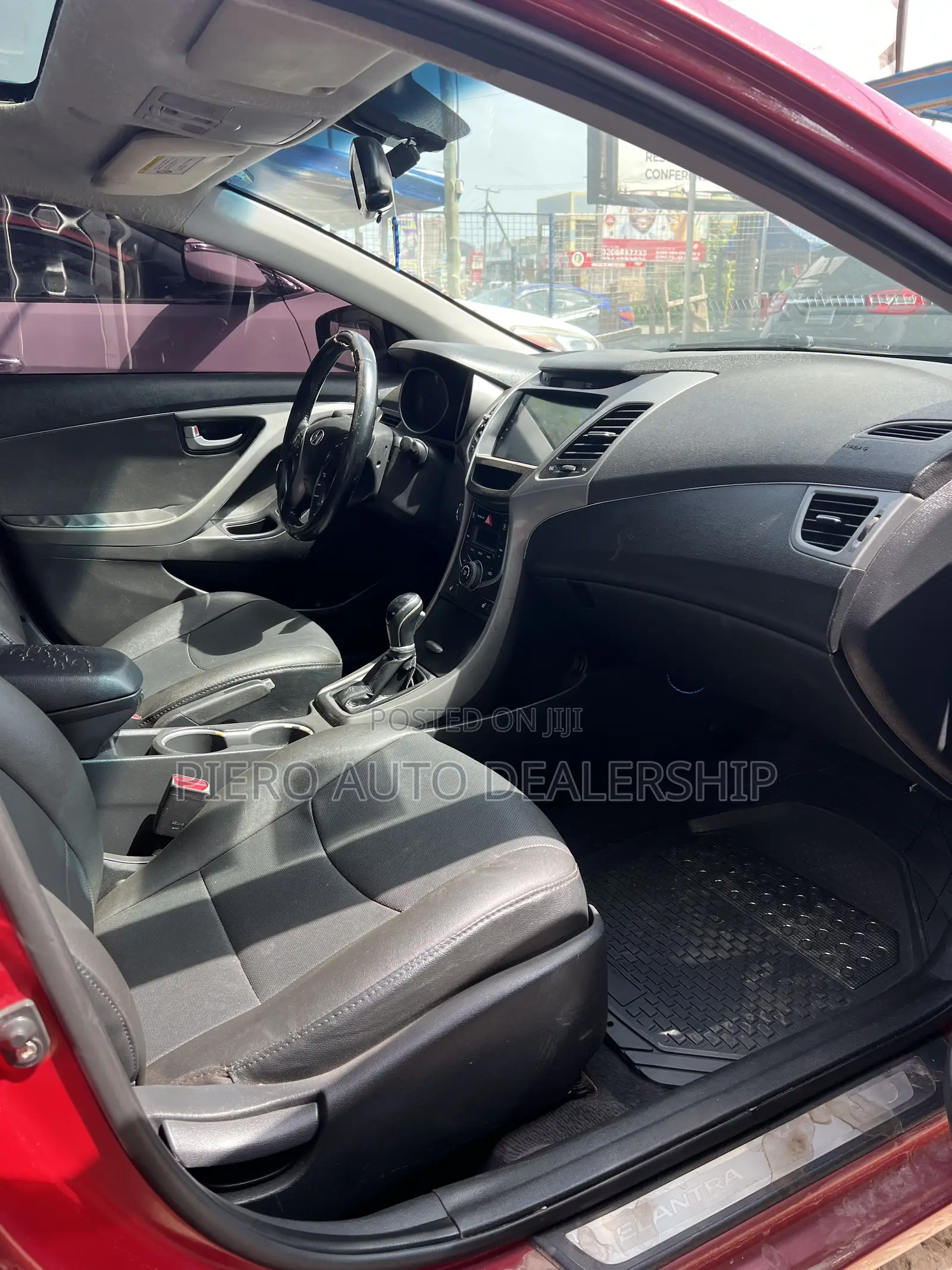 Hyundai Elantra 2014 Red