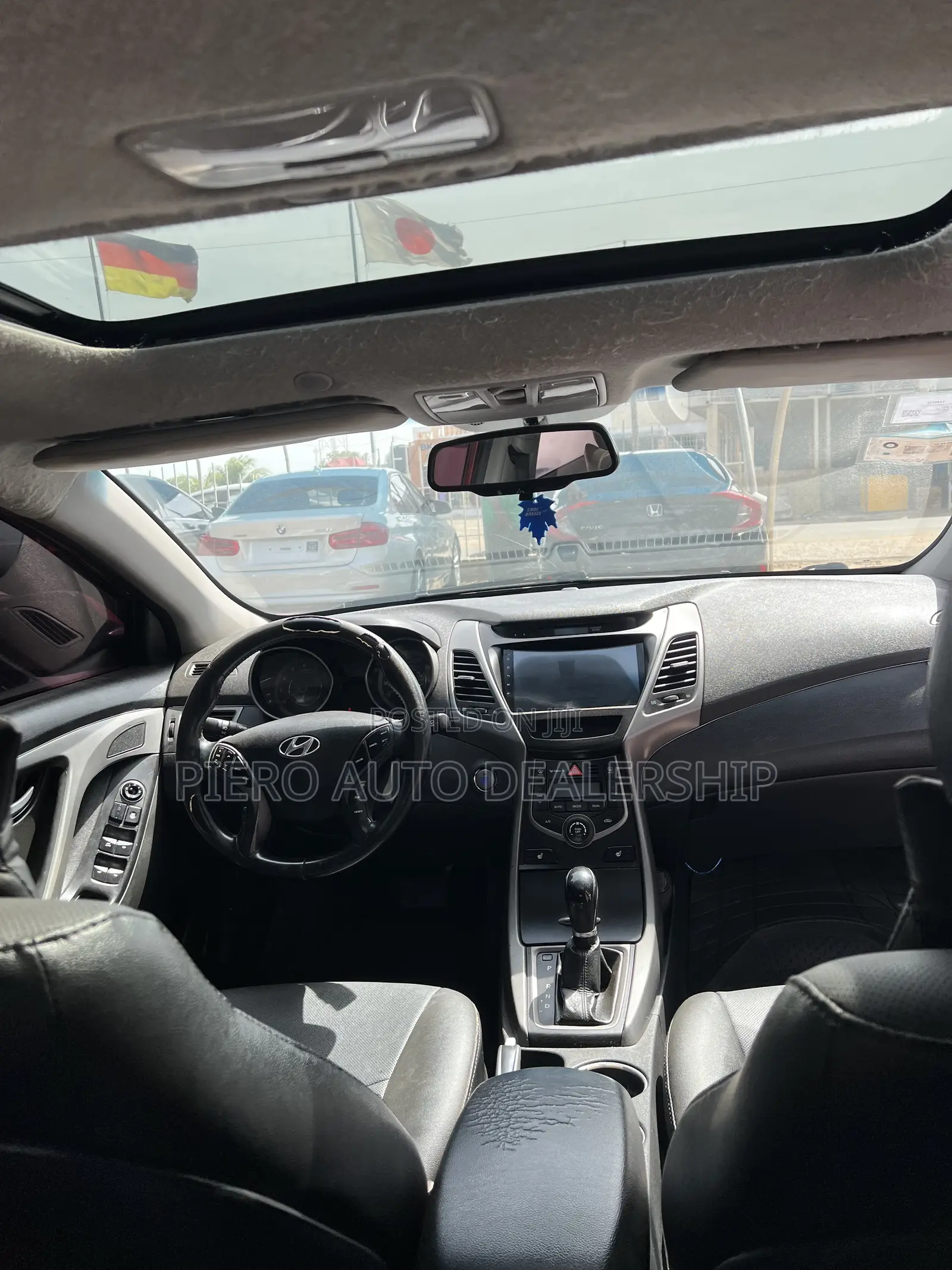 Hyundai Elantra 2014 Red