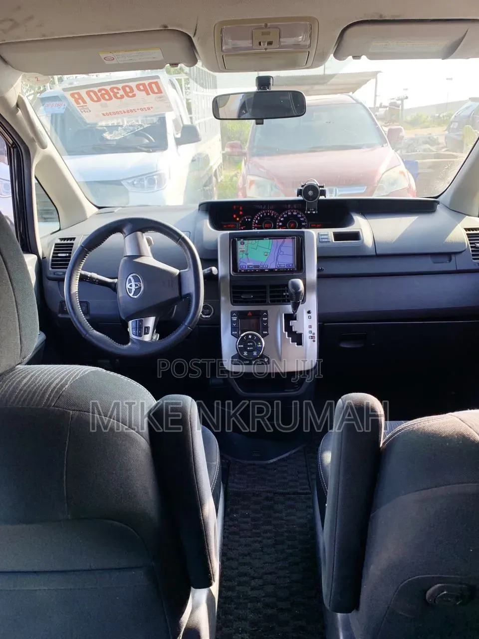 Toyota Voxy 2012 Black