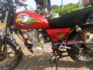 New Royal RY125 2026 Red