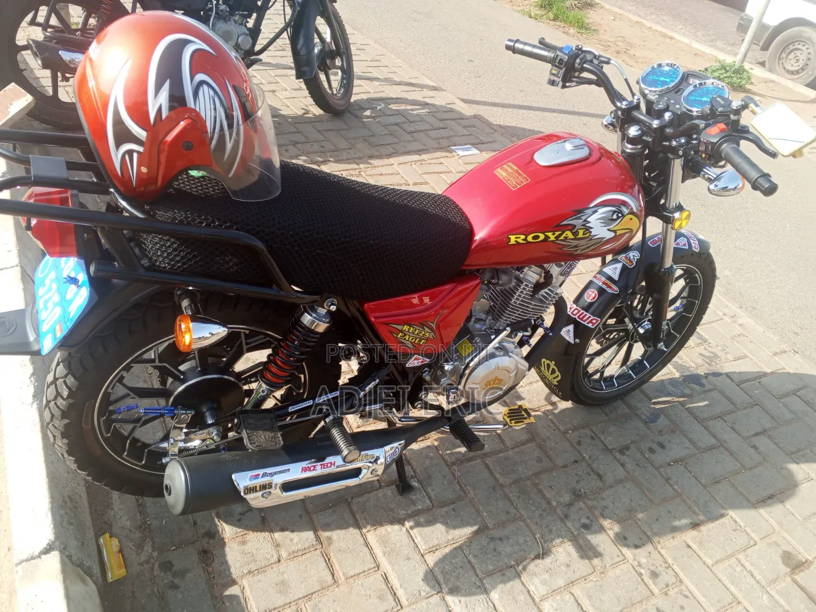 New Royal RY125 2026 Red