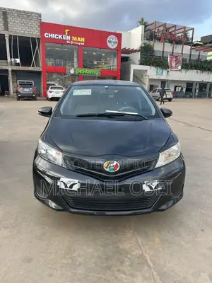 Toyota Vitz 2014 Black