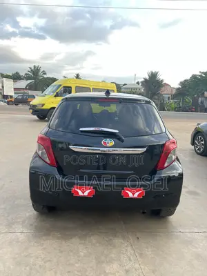 Toyota Vitz 2014 Black