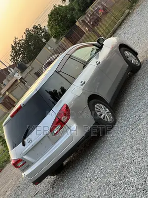 Nissan Wingroad 2015 Silver