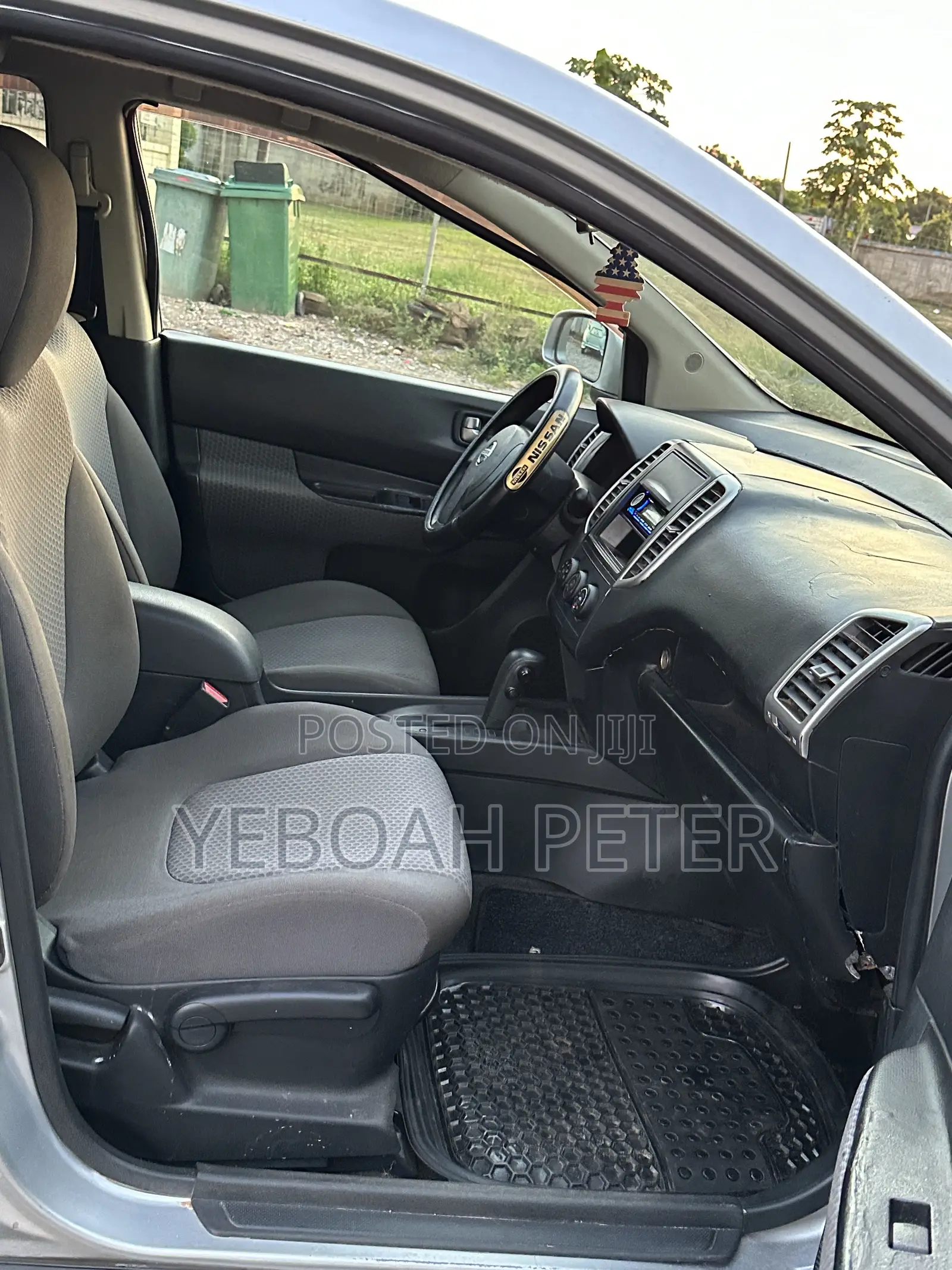 Nissan Wingroad 2015 Silver