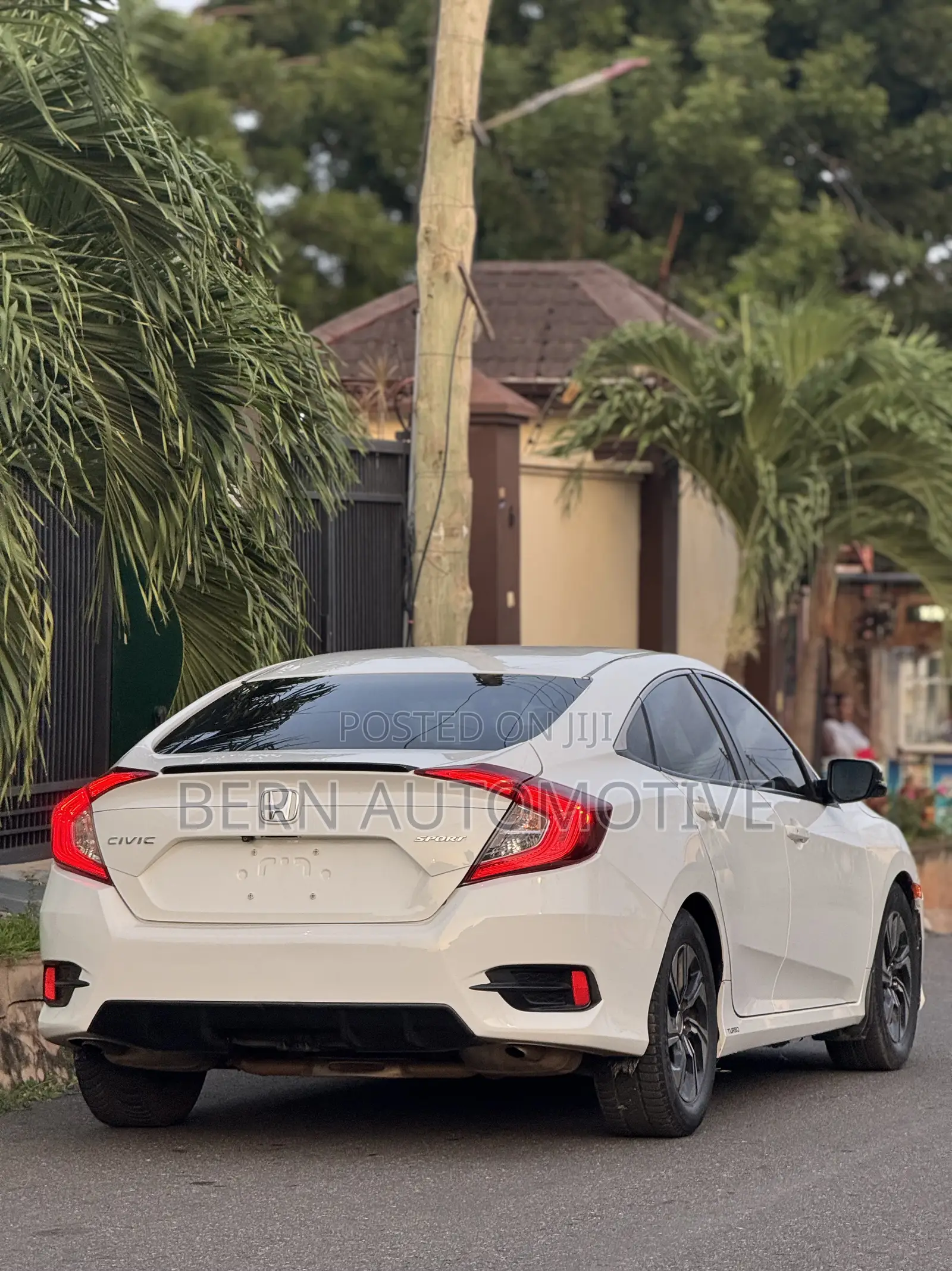 Honda Civic Sport Hatchback 2018 White