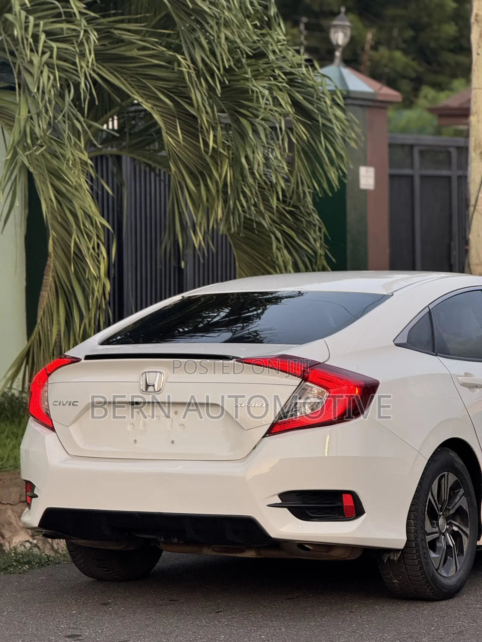 Honda Civic Sport Hatchback 2018 White