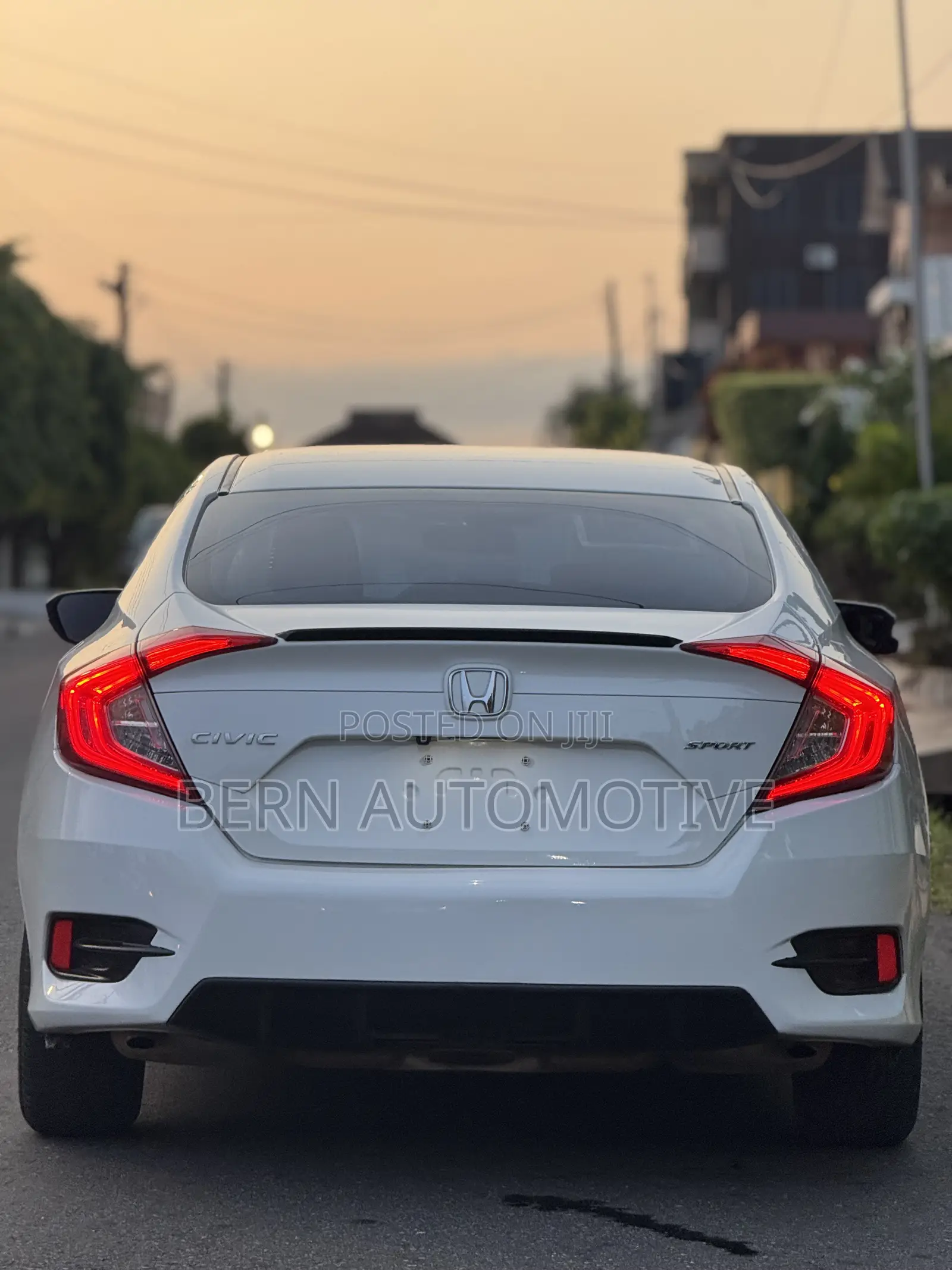 Honda Civic Sport Hatchback 2018 White
