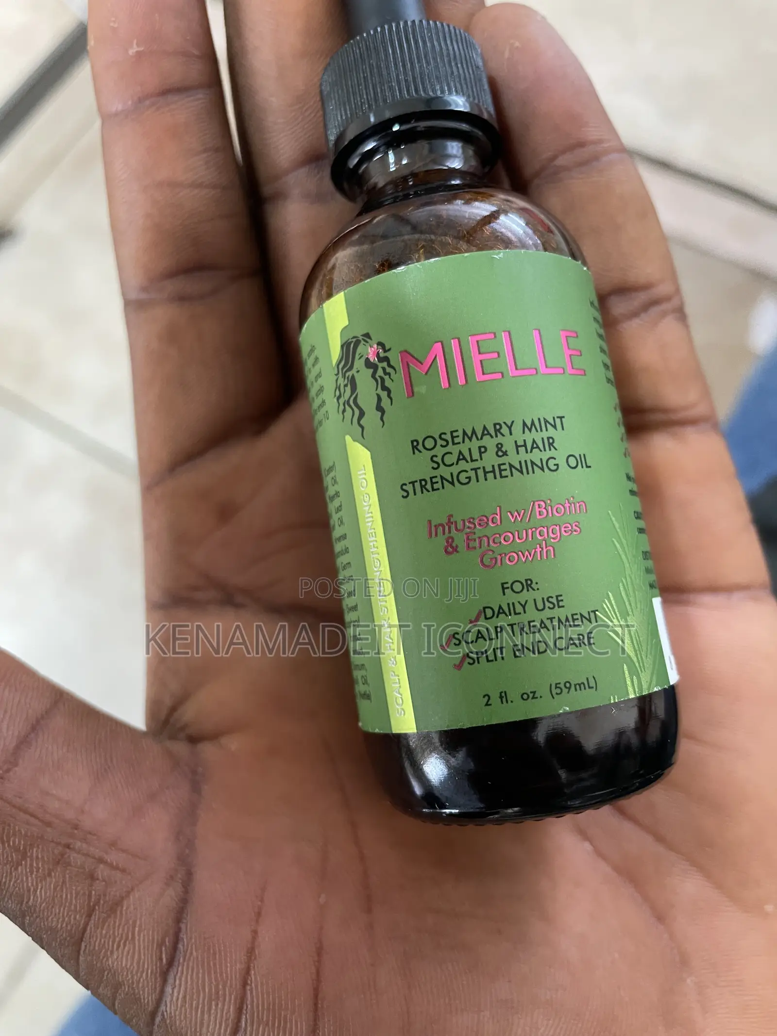Mielle Rosemary Mint Scalp Hair Strengthening Oil