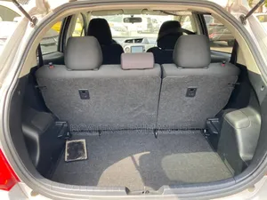 Toyota Vitz 2012 Silver