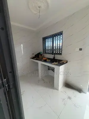 1bdrm Room & Parlour in Cr, Teshie for rent