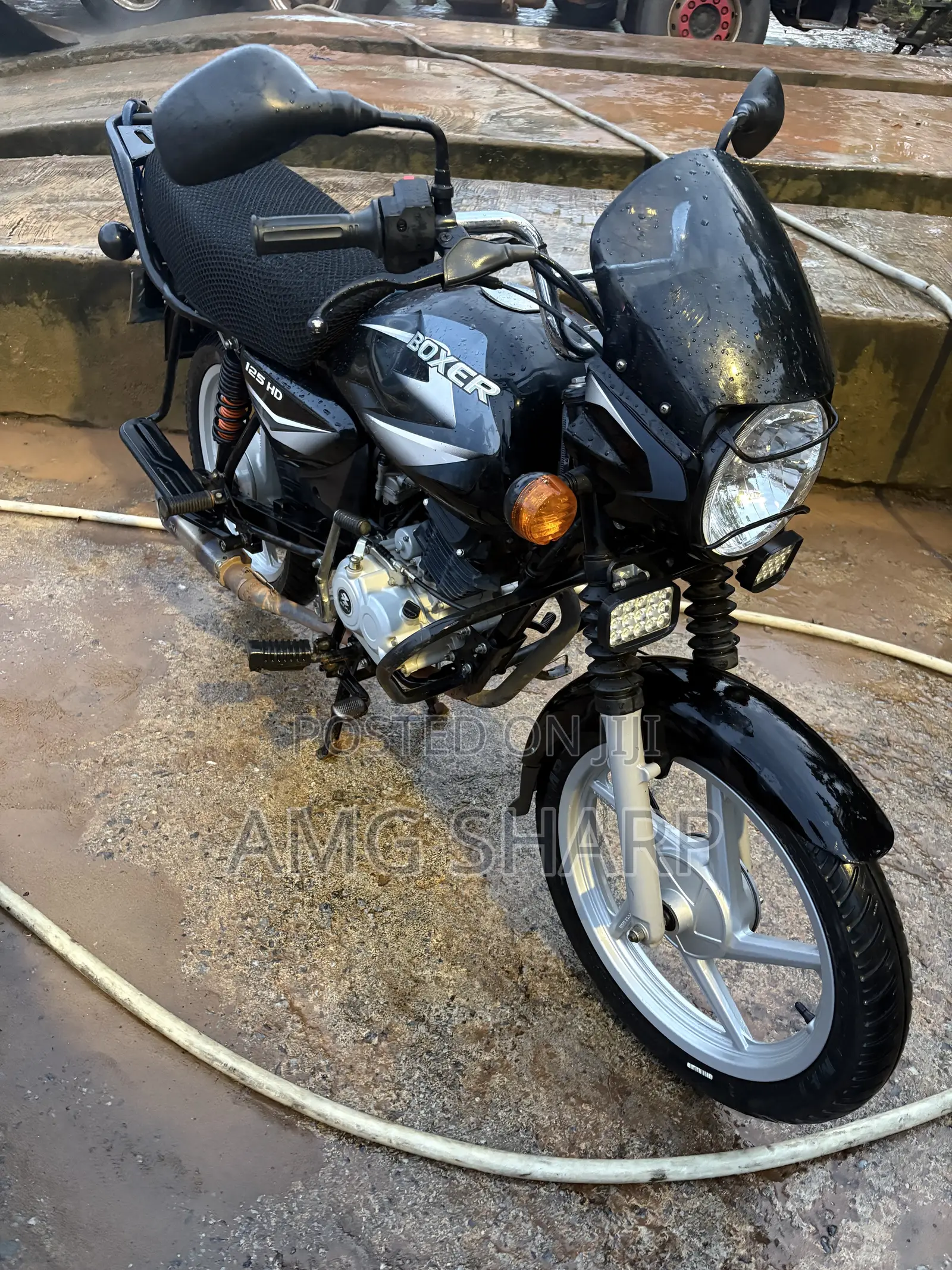 Bajaj Boxer 125 2025 Blue