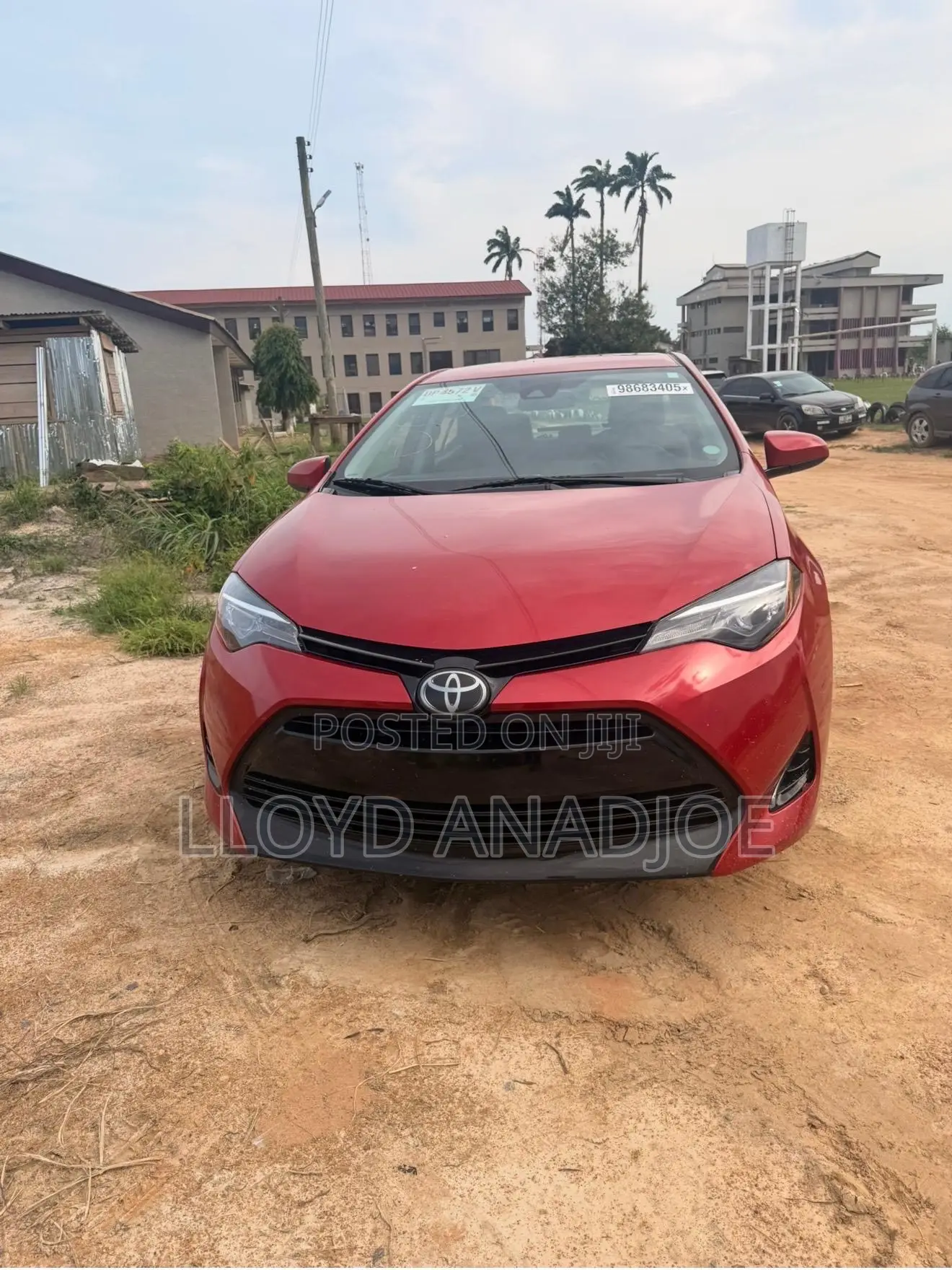 Toyota Corolla LE Eco (1.8L 4cyl 2A) 2018 Red