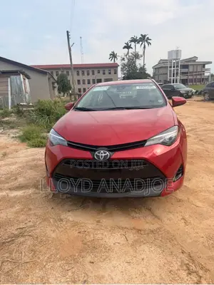 Toyota Corolla LE Eco (1.8L 4cyl 2A) 2018 Red