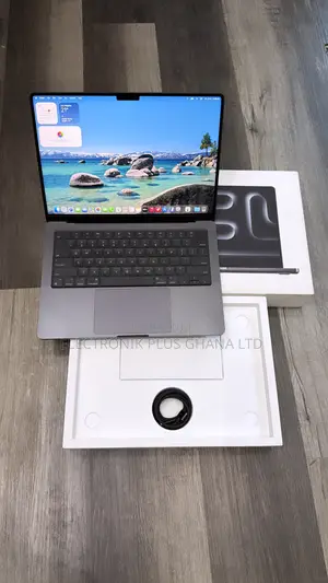 Laptop Apple MacBook Pro 2024 M4 16GB Apple M4 Pro SSD 512GB