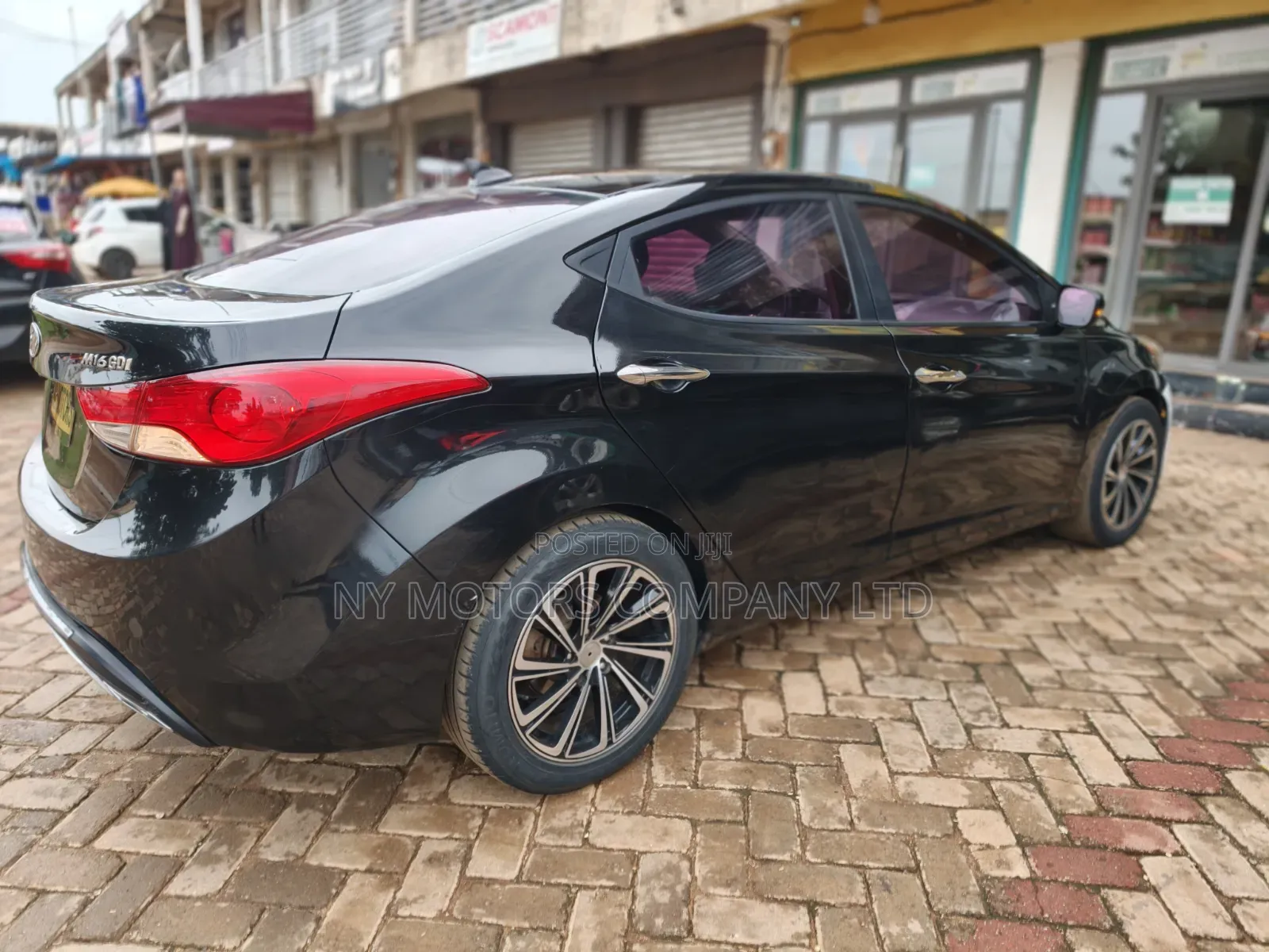 Hyundai Elantra Limited 2012 Black