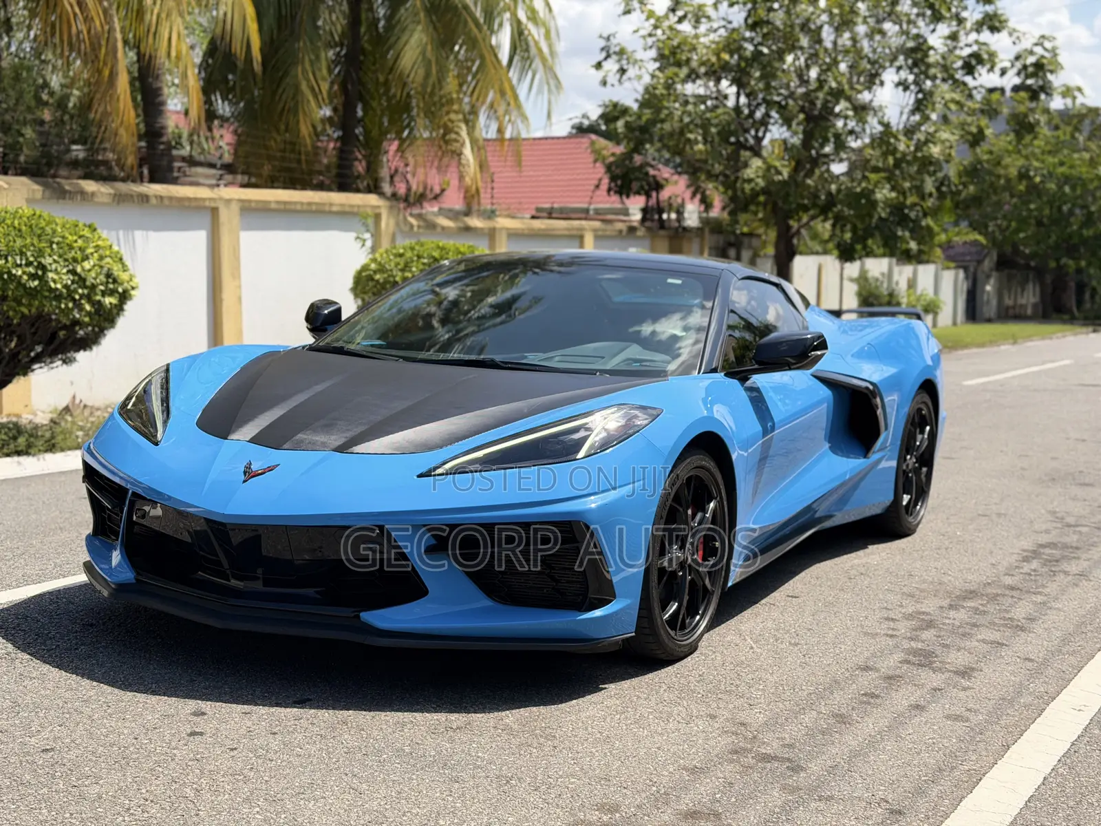 Chevrolet Corvette 2022 Blue