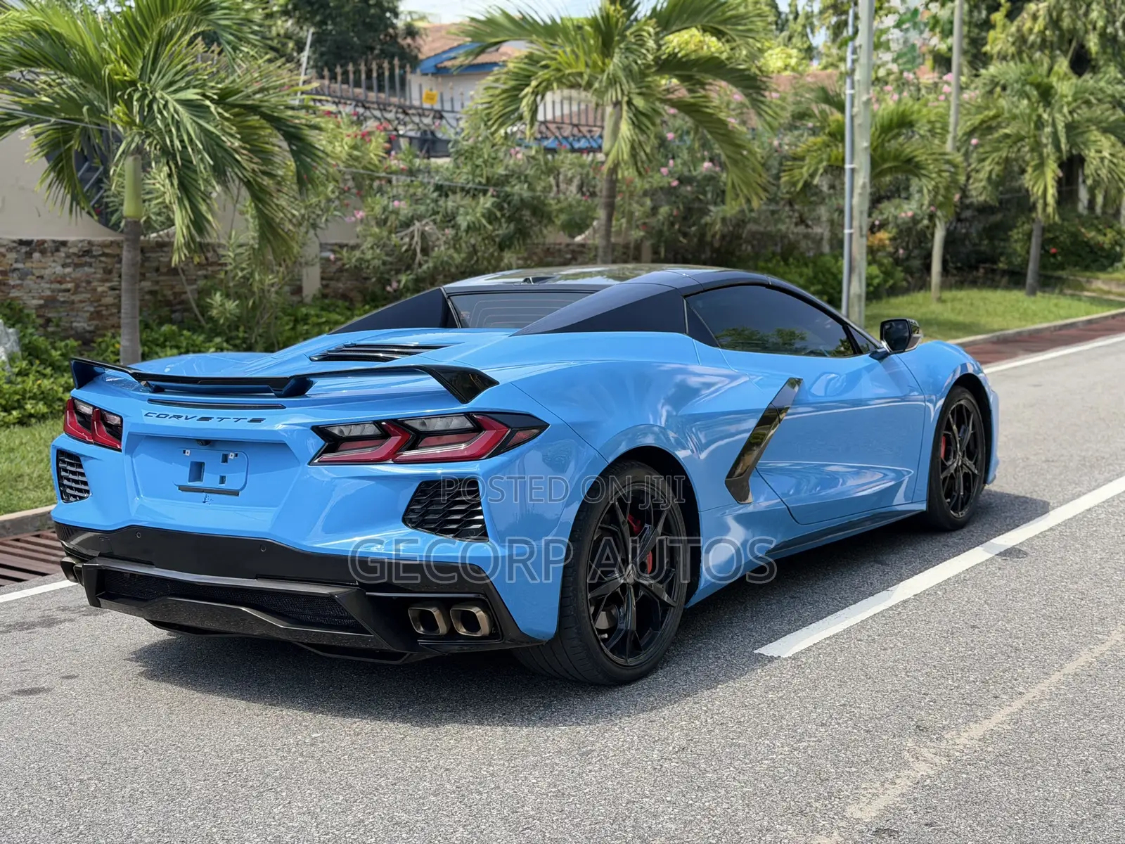 Chevrolet Corvette 2022 Blue