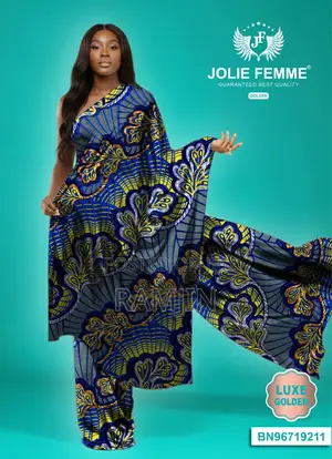 Jolie Femme Fabric 3 Yards