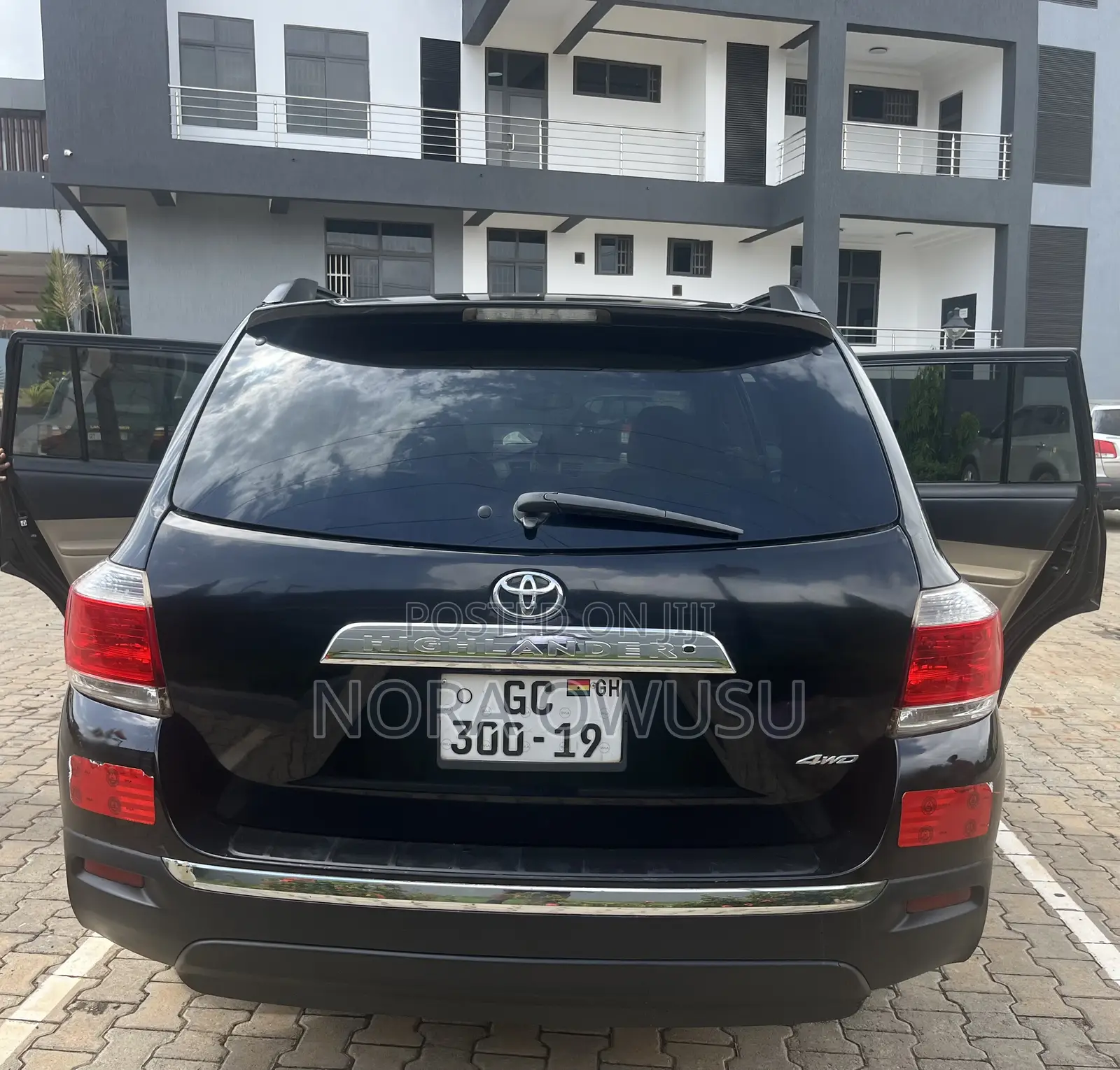 Toyota Highlander 3.5L 4WD 2013 Black