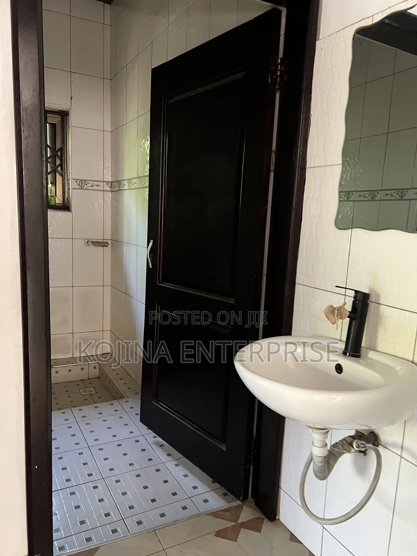 4bdrm House in Atasemanso, Kumasi Metropolitan for rent