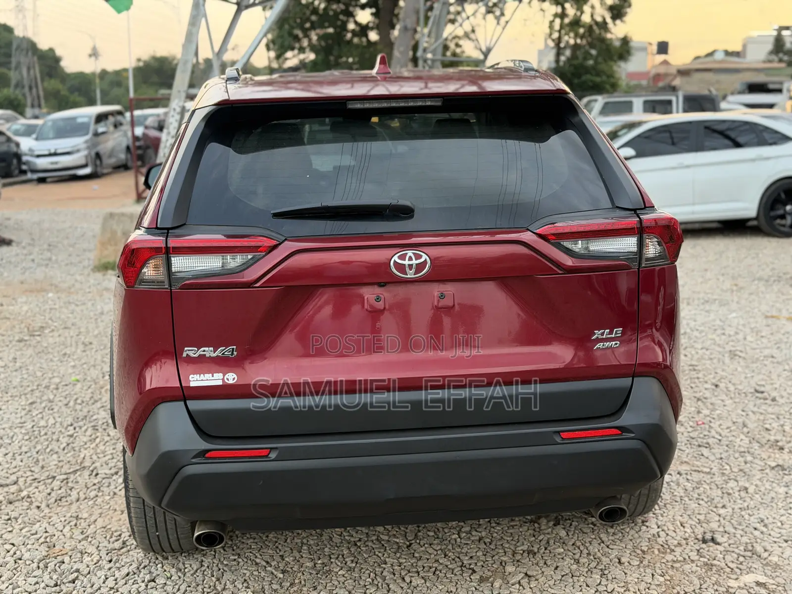 Toyota RAV4 2022 Red